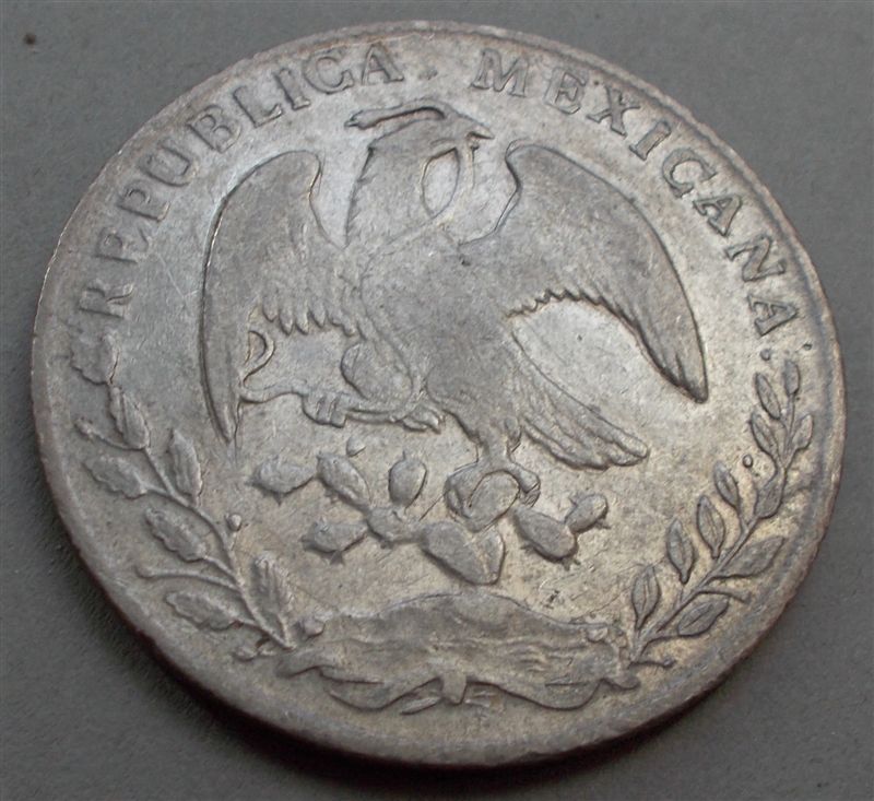 Mexican-8-Reales,-1886-Cn